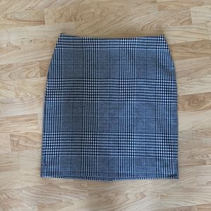 Tahari Plaid Pencil Skirt